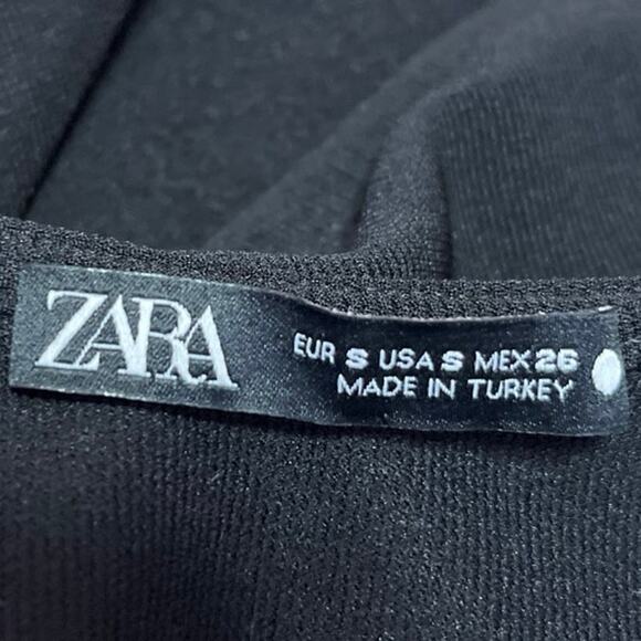 Zara Black Ribbed Knit Sleeveless Sweetheart Neck Pullover Crop Tank Top Size S - Picture 3 of 4